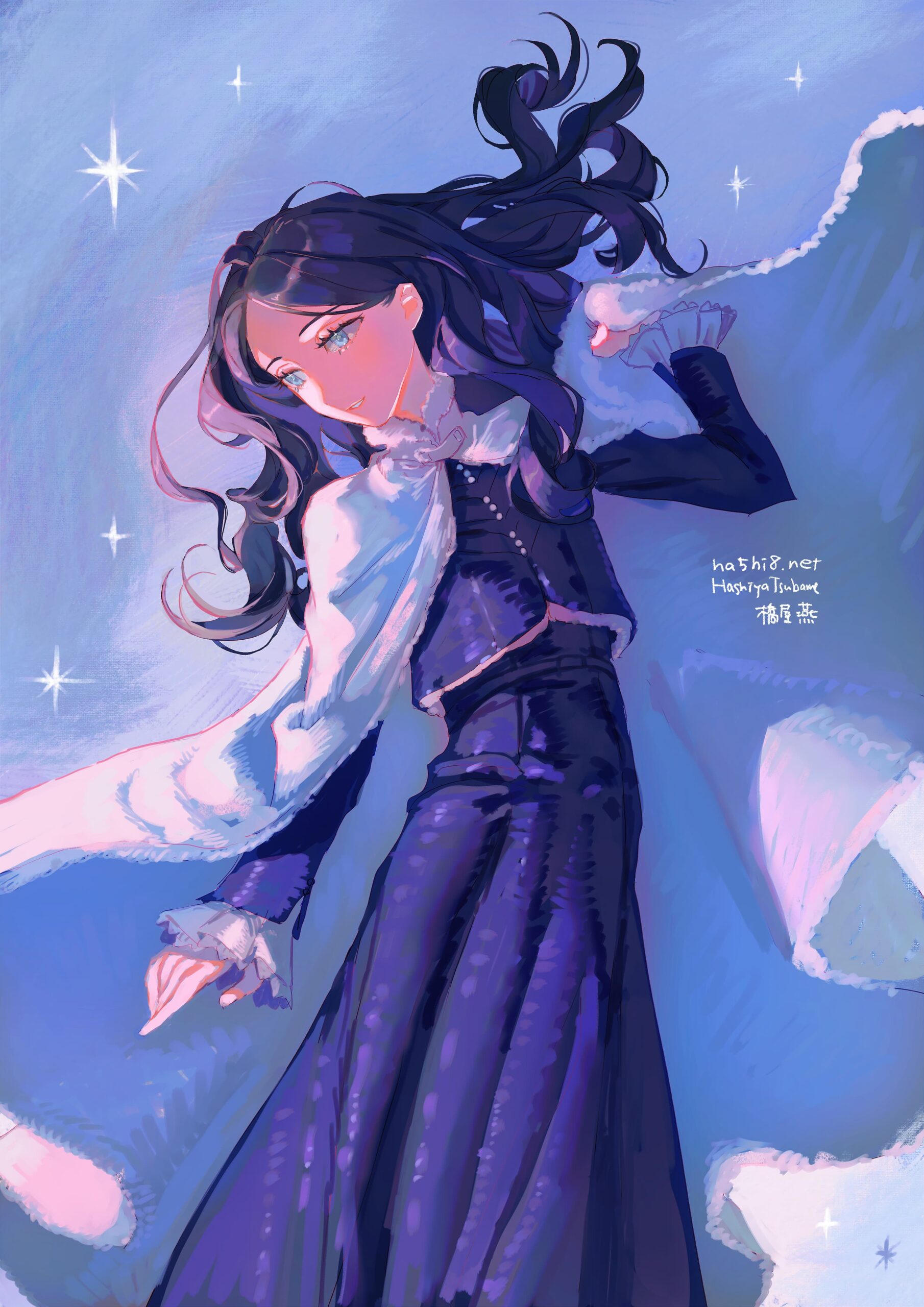 創作キャラのイリアンが白いマントを翻して冬っぽい空気の中に笑いながらいる。デジタルイラスト。